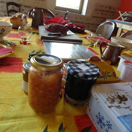 Bed and Breakfast Ferme Passion Saint-Trivier-sur-Moignans Экстерьер фото